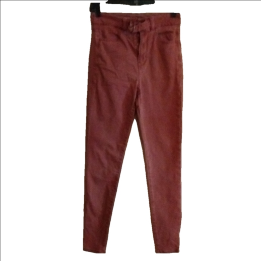 AMERICAN Eagle Rose/mauve colored belted curvy super hi rise jegging. Size 4.